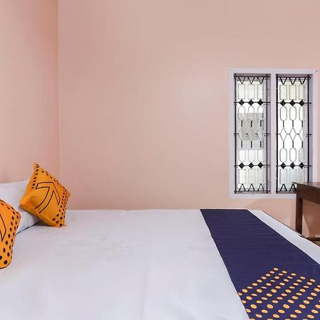 קולאם Spot On 68111 Jeena Motels מראה חיצוני תמונה