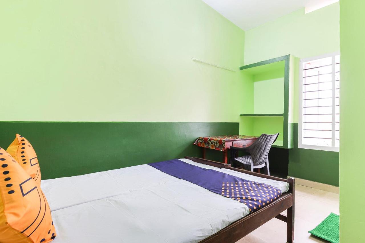 קולאם Spot On 68111 Jeena Motels מראה חיצוני תמונה