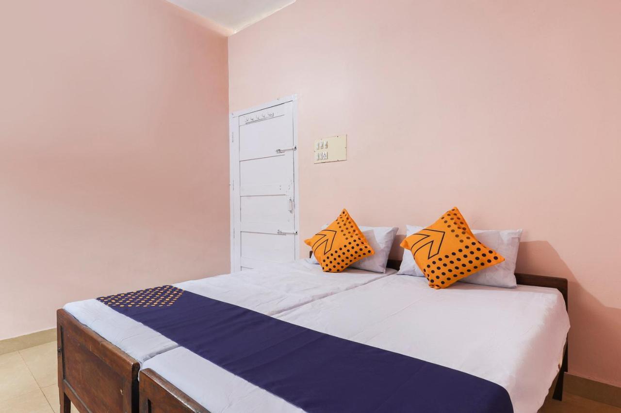קולאם Spot On 68111 Jeena Motels מראה חיצוני תמונה