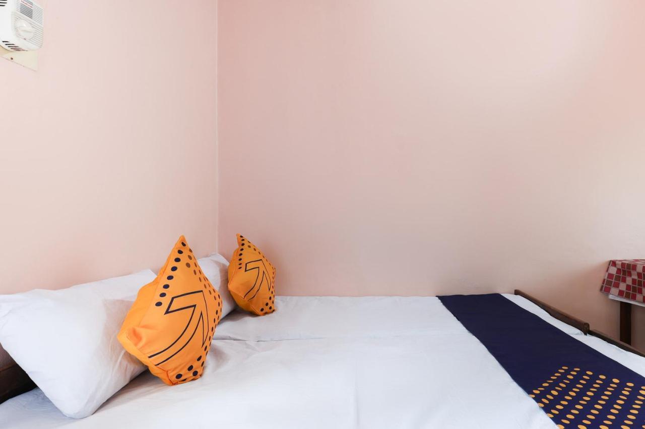קולאם Spot On 68111 Jeena Motels מראה חיצוני תמונה
